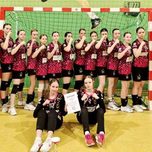 Srebrny medal młodziczki U12/U13 Brawa dla dziewcząt 