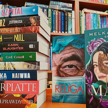 Nowości wydawnicze w bibliotece. Prezent dla czytelników