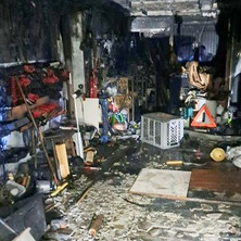 Pożar garażu. W akcji uczestniczyło siedem zastępów